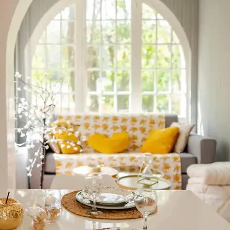 Escale Caux Cooning**** Charme Et Balneo شقة *